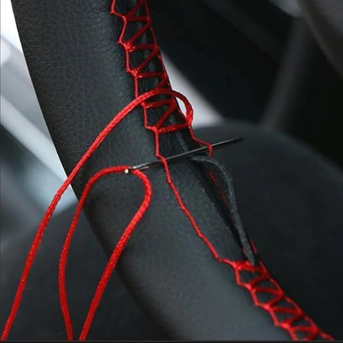 Car Steering Wheel Cover DIY Hand Woven Leather Breathable Steering Wheel Cover With Needle And Thread Protection Cover 37-38cm