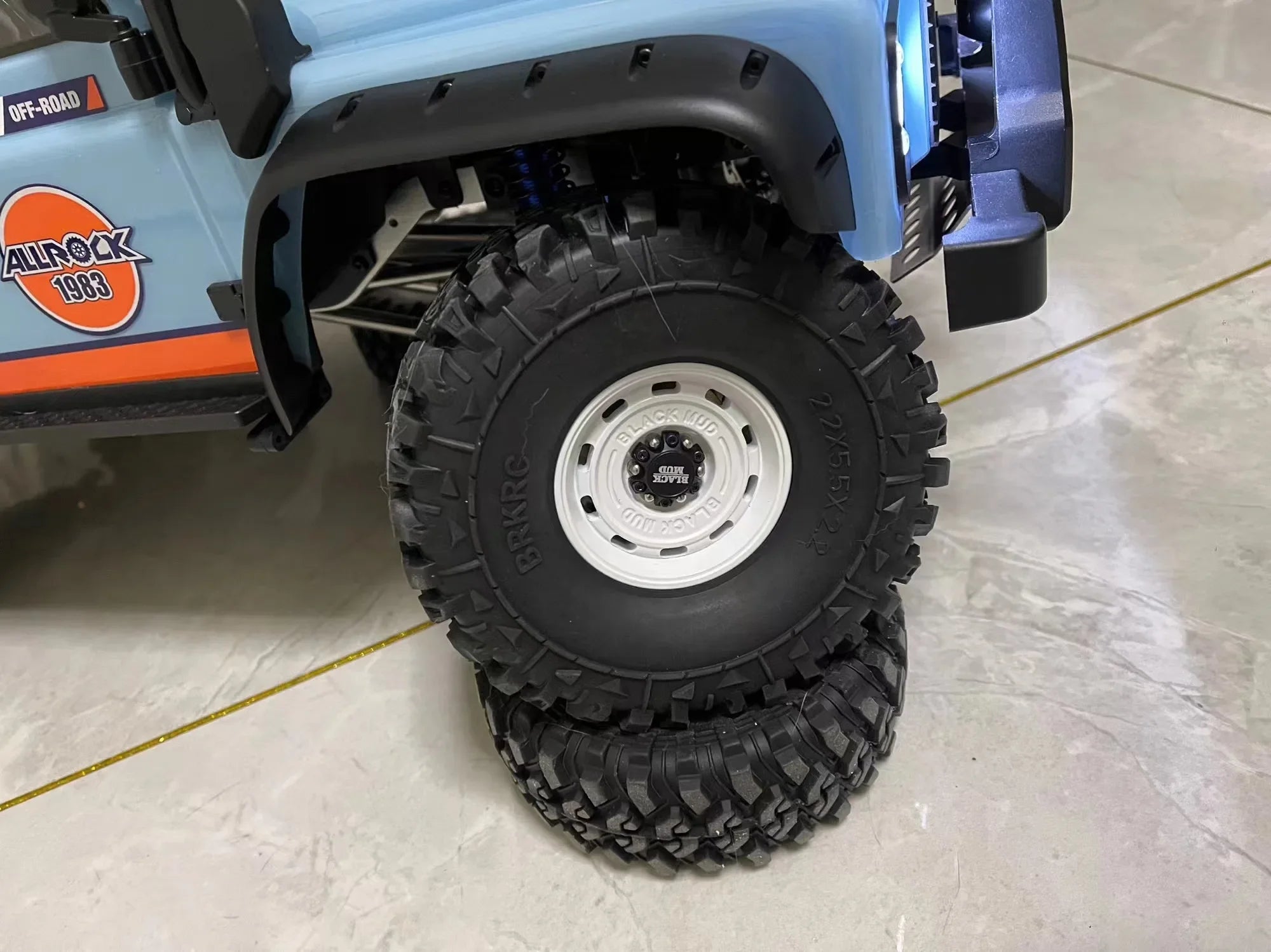 1.9 Inch 2.2 Inch Black Mud Retro Wheel HUB Tank for 1/10 RC Crawler Car AXIAL SCX10 TRX4 Defender RC4WD D90 Tank 300 TRX6 TF2